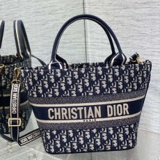 Christian Dior Shopping Bags